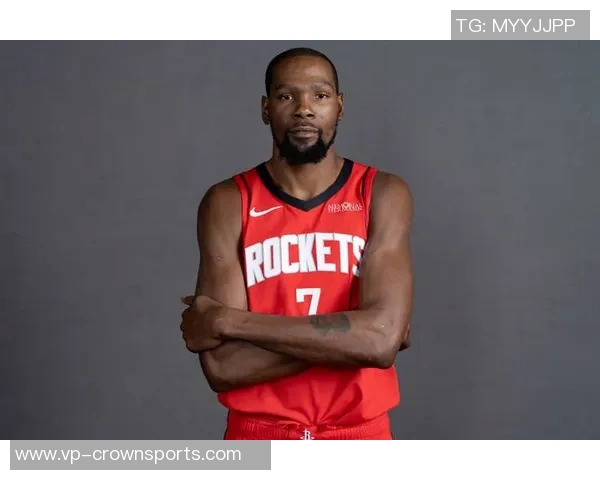 杜兰特赞阿门持球能力出色三分球自信决策无懈可击